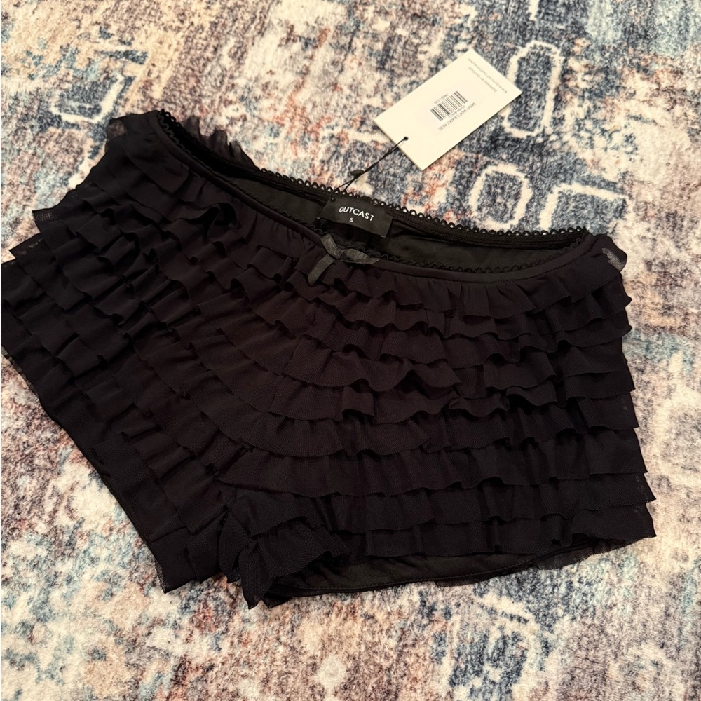 Black Ruffled Shorts